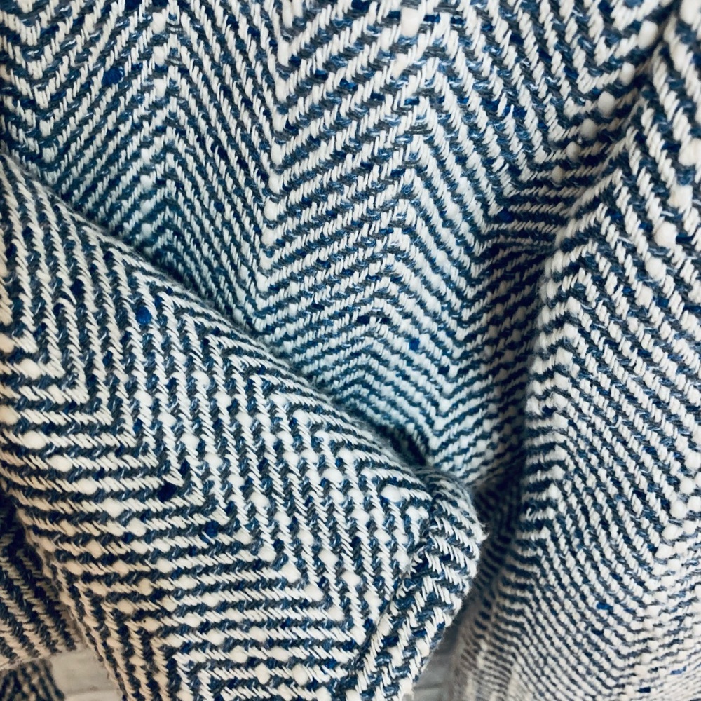 Zara Navy and white blazer - Picture 4 of 5